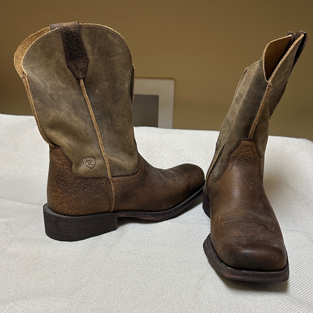 Ariat Men's Two-Tone Brown Western Boots